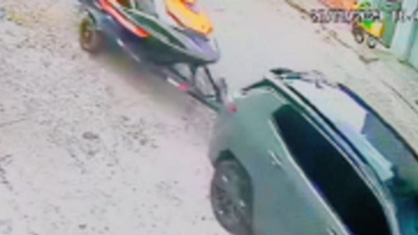 Veja vídeo: Jet Ski é furtado em estacionamento da rua Ceará em Divinópolis
