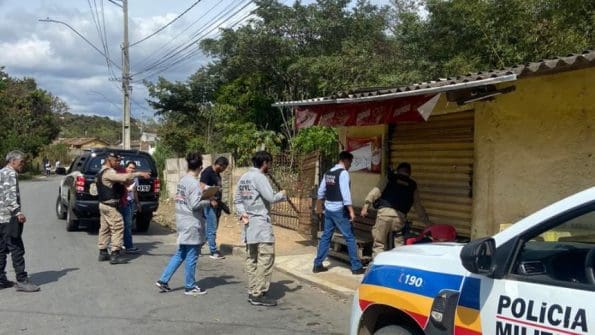 Polícia no bar onde houve homicídio