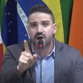 Vereador Flavio Marra solicita condu&ccedil;&atilde;o coercitiva em caso da Cl&iacute;nica Lorena Marcondes