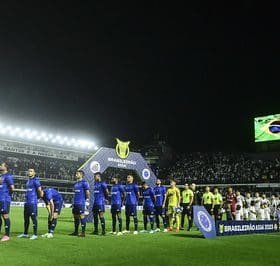 Cruzeiro quer manter a campanha fora de casa.