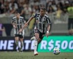 No Galo, em sua melhor sequencia, Pedrinho se firma como titular.