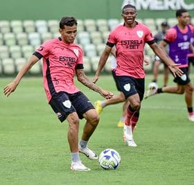 Mesmo com desfalques, América vai forte para o clássico.