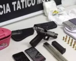Homem com extensa ficha criminal &eacute; preso com drogas, arma e muni&ccedil;&otilde;es em Nova Serrana