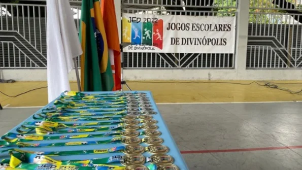 As escolas vencedoras de cada modalidade, nas categorias Módulo I e Módulo II, estarão classificadas para os Jogos Escolares de Minas Gerais (Jemg), do ano de 2024.