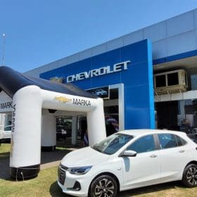 Estúdio móvel da rádio Nova Sertaneja está ao vivo direto do Feirão Marka Chevrolet, saiba mais