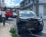 Mulher fica ferida em acidente no Centro de Ita&uacute;na