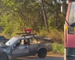 Oliveira: Colisão entre carros na BR-494 deixa uma pessoa ferida