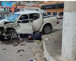 Homem morre ao bater o carro em muro