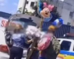 Ambulante tem produtos apreendidos em Ita&uacute;na e fato gera indigna&ccedil;&atilde;o nas redes sociais