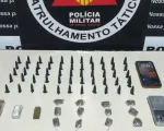Jovem &eacute; preso com 56 pinos de coca&iacute;na e mais de R$1 mil em Lagoa da Prata