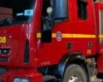 Veículo pega fogo no bairro Nova Fortaleza em Divinópolis