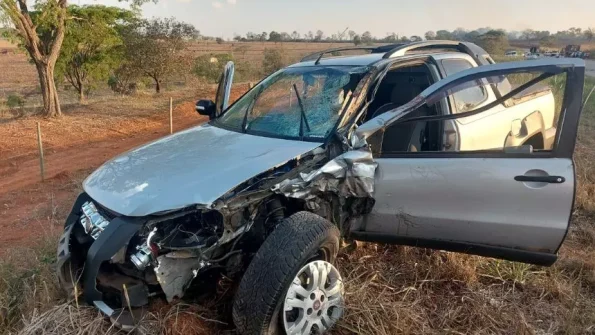 Par&aacute; de Minas: Acidente entre moto e caminhonete na MG-431 deixa v&iacute;tima fatal