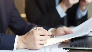 Confira as vagas de emprego para ter&ccedil;a-feira (20)