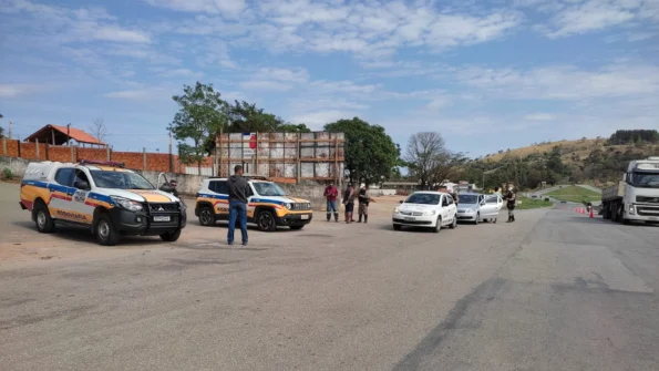 Polícia Rodoviária prende Suspeito Foragido em Cláudio