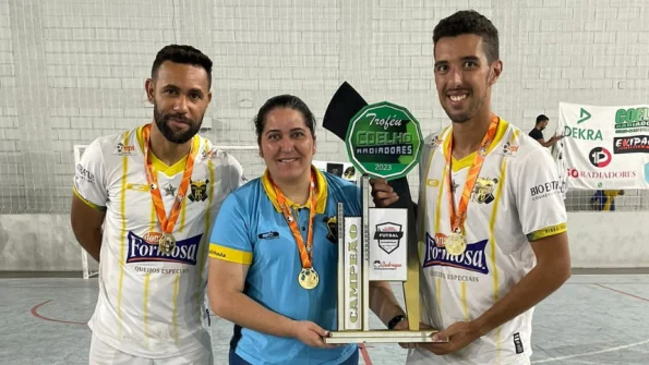 “Pingalinhada” 1º lugar na Copa Municipal de Futsal de Divinópolis