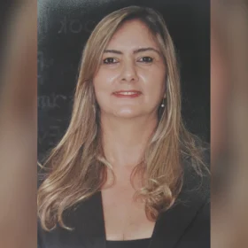 K&ecirc;nia Carvalho assume a superintend&ecirc;ncia de Sa&uacute;de de Divin&oacute;polis