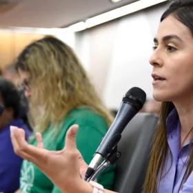 Opera&ccedil;&atilde;o de Busca e Apreens&atilde;o: Deputada Fran&ccedil;a Apoia Medidas contra Amea&ccedil;as a Parlamentares