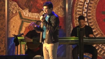 Padre Reginaldo Manzotti realiza show em Carmo do Cajuru