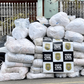 Policia Civil recuperou 27 sacos de produtos que haviam sido furtados de uma empresa na cidade de São Gonçalo do Pará.