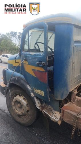 Acidente envolvendo quatro veículos deixa homem em estado grave em Formiga