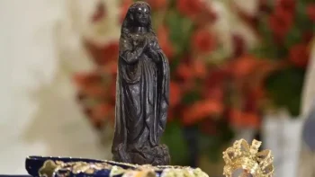 A imagem de Nossa Senhora Aparecida sempre foi negra?
