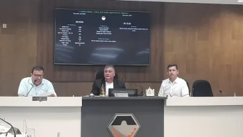 Audi&ecirc;ncia P&uacute;blica debate fila &uacute;nica no SUS em Divin&oacute;polis