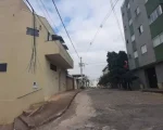 Morador reclama de cabos soltos, ap&oacute;s servi&ccedil;o realizado pela Cemig