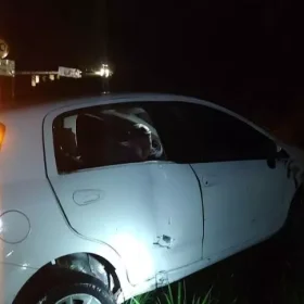 Criança de 10 anos fica ferida em acidente de carro na MG-050 em Itaúna