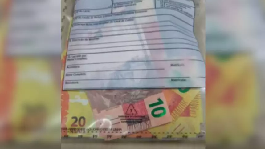 Homem é preso com notas falsas em Nova Serrana