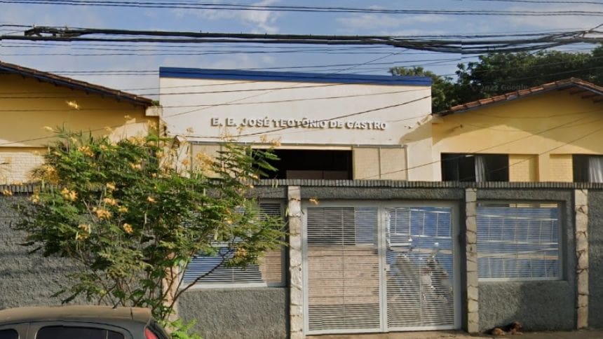 Adolescente joga bomba em escola de Lagoa da Prata; professora fica ferida