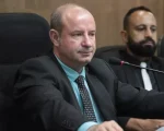 Câmara Municipal de Divinópolis suspende pagamento de férias prêmio em dinheiro