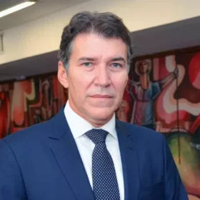 "MP investiga mais de 80 prefeitos de MG", diz procurador-geral