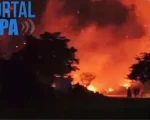 Fogo em vegeta&ccedil;&atilde;o consome grande &aacute;rea no Jardim das Oliveiras em Divin&oacute;polis