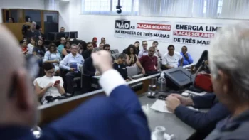 Lideran&ccedil;as repudiam instala&ccedil;&atilde;o de placas solares no lago de Tr&ecirc;s Marias