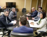 Atrav&eacute;s da mobiliza&ccedil;&atilde;o do Senador Cleitinho e Prefeitura Municipal, foram viabilizadas 462 novas moradias do Programa &ldquo;Minha Casa, Minha Vida&rdquo; para Divin&oacute;polis. A aprova&ccedil;&atilde;o foi divulgada atrav&eacute;s da Portaria MCID N&ordm; 1.482, do Minist&eacute;rio das Cidades, nela h&aacute; a sele&ccedil;&atilde;o de tr&ecirc;s propostas de empreendimentos habitacionais.