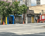 Transformador pega fogo no centro de Divin&oacute;polis