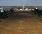 Trabalho no com&eacute;rcio nos feriados exigir&aacute; negocia&ccedil;&atilde;o coletiva com os sindicatos