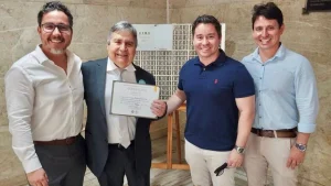 Doutor Francisco completa 50 anos de medicina