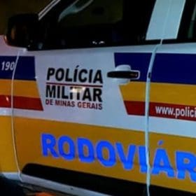 Divinópolis: Motorista não acata ordem de parada durante blitz e é preso após perseguição policial
