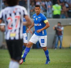 Capit&atilde;o e &iacute;dolo do Cruzeiro encerra a carreira