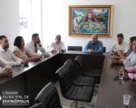 Os Vereadores da C&acirc;mara Municipal de Divin&oacute;polis participaram na tarde de quinta (30.11) de uma reuni&atilde;o com a Vice-Prefeita Janete Aparecida para discutir o Projeto de Lei EM 095/2023 que trata do zoneamento do Hospital Regional.