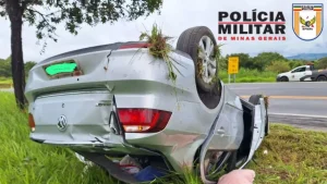Pedra do Indaiá: Acidente de carro deixa um homem gravemente ferido