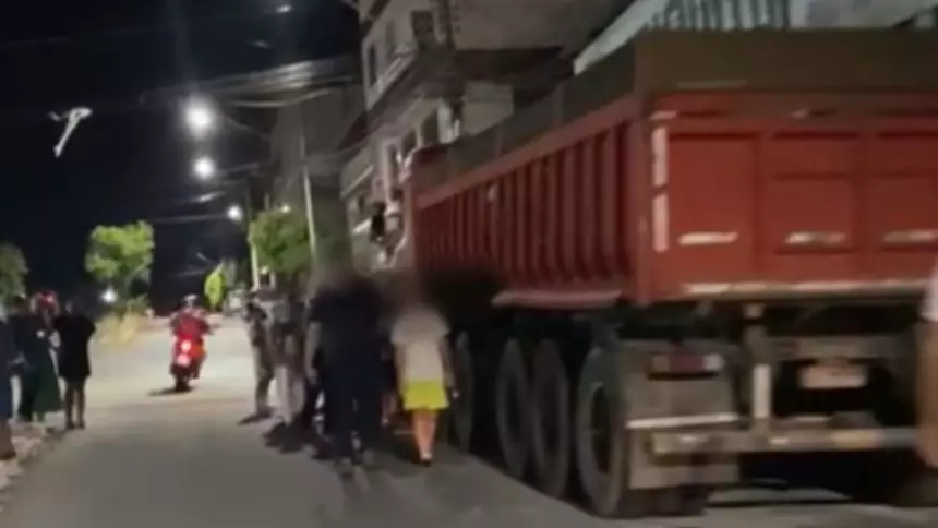 Motorista de caminh&atilde;o desgovernado &eacute; preso por embriaguez em Divin&oacute;polis