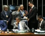 Senado aprova taxa&ccedil;&atilde;o de apostas esportivas