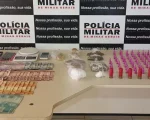 Lagoa da Prata: Jovem &eacute; preso com 100 pinos de coca&iacute;na e mais de R$1 mil