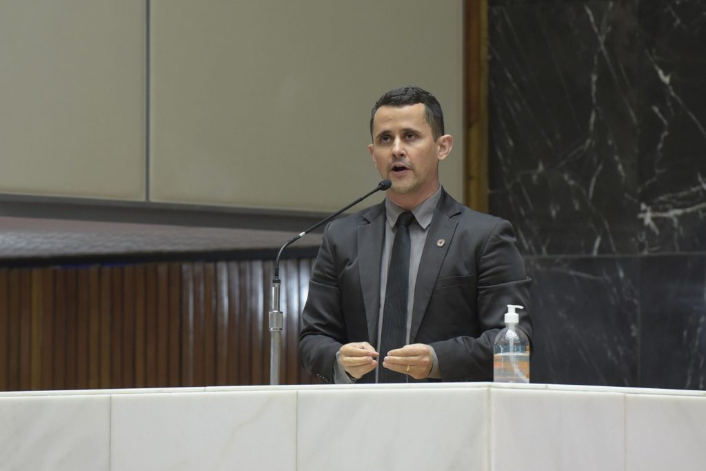 Eduardo Azevedo celebra viabilização de R$ 17 milhões para a saúde em 2023