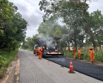 Rodovia classificada como uma das piores do Brasil recebe novo asfalto