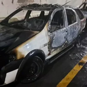 Itaúna: Acusados de incendiar viaturas da Polícia Penal são identificados