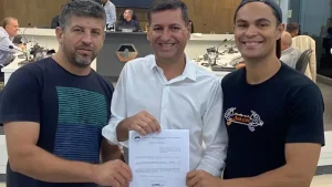 Vereador Rodyson reconhece Associa&ccedil;&atilde;o Esportiva do Quilombo como utilidade p&uacute;blica