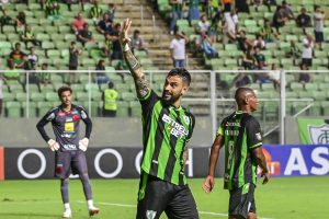 Fora de casa, Coelho quer mais uma vit&oacute;ria. Ipatinga x Am&eacute;rica